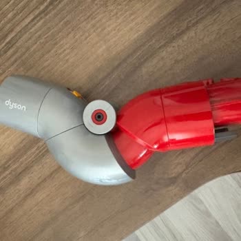 Dyson Süpürge Parça Düşmesi Ve 8 Ay Bekleme Süreci
