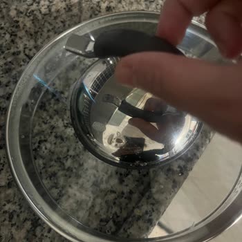 Tefal Çelik Tencere Setinin Kapağının Tutacağı 4 Ayda Koptu