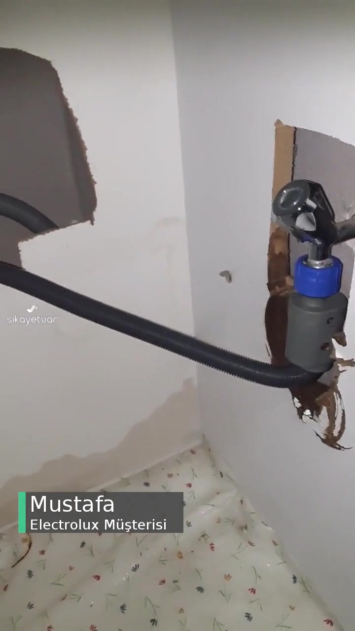 Electrolux Pişmanlık videonun kapak resmi