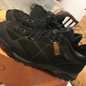 Outdoorsteps Ayakkabının Tabanı Kısa Sürede Ayrıldı