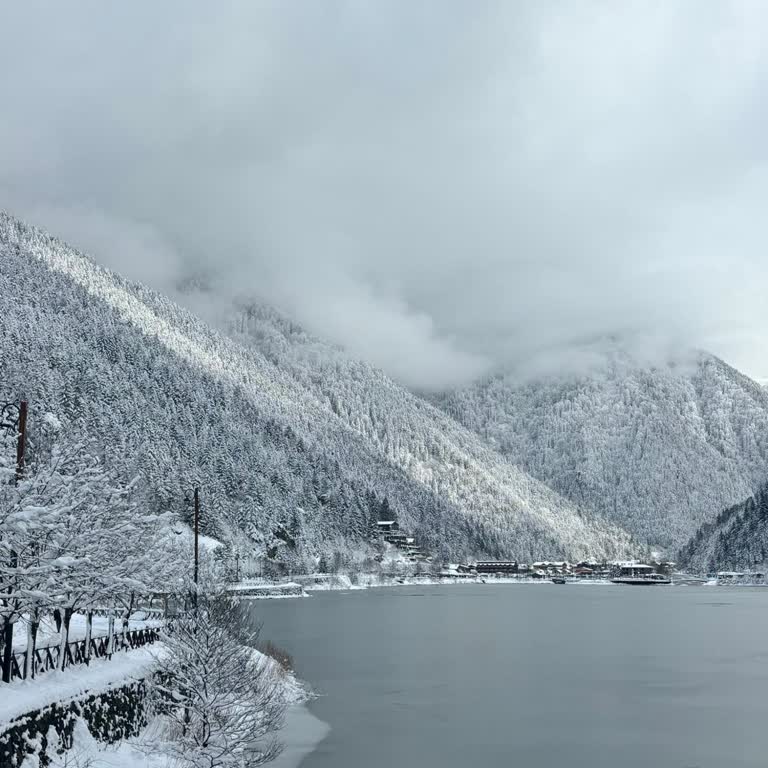 Fuzul Ev Teslimat Gecikmesi ve Fahiş Ücretlendirme