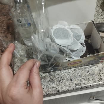 Patlamış Poşet Ve Dökülen Çay Nedeniyle Lipton Earl Grey Çay Kullanılamaz