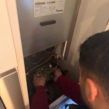 Şebeke Yüksek Voltajı Nedeniyle Kombi Arızası Ve 7.000 TL İade Talebi