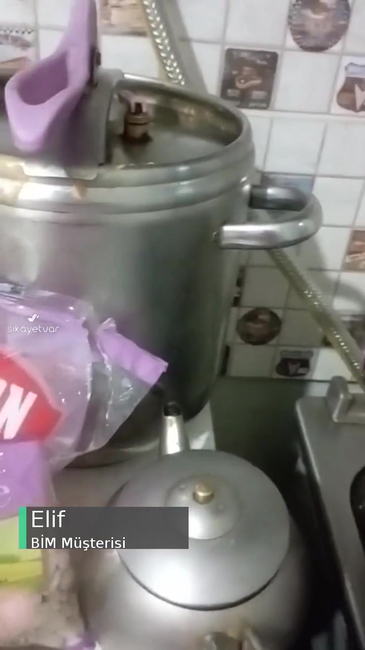 BİM Saban Marka Kuru Fasulyede Kurt videonun kapak resmi