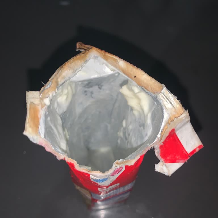 A101'den Aldığım Kremada Sulu Ve Tortulu Kıvam, Mağdur Oldum