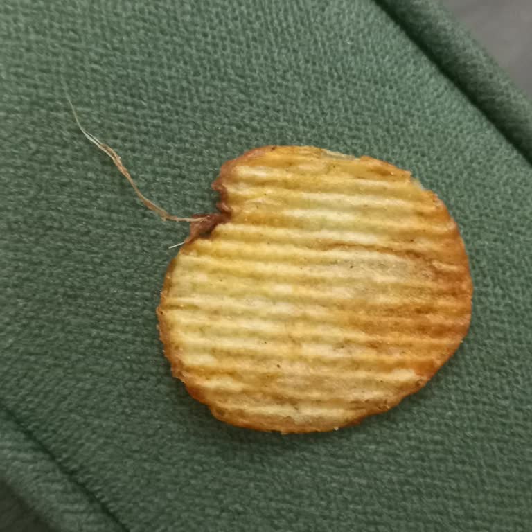 Ruffles Ketçaplı Cips Paketi İçinde Yabancı Plastik Parçası