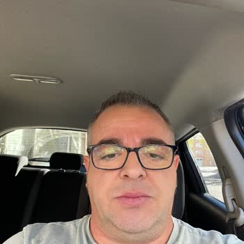 Problemas con recuperación de cuenta&nbsp;Badoo tras desinstalar app por error