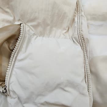 Çamaşır Suyu Sızdırması Montuma Geri Dönüşü Olmayan Leke Bıraktı Ve Tazminat Talebi