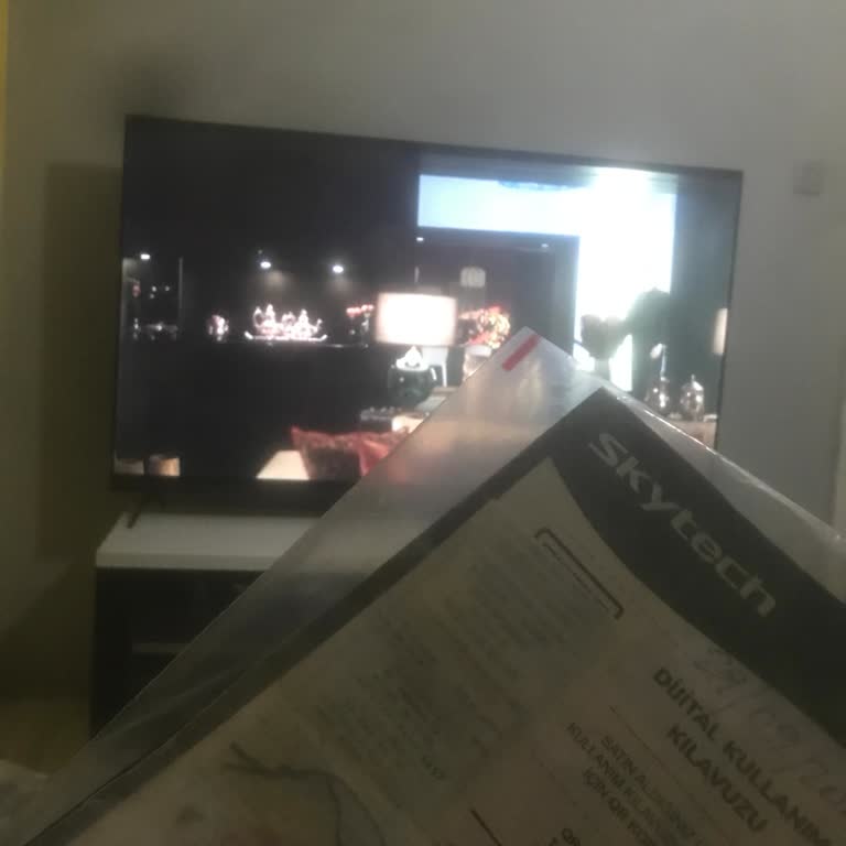 Skytech 65 İnç Televizyon Kapanıp Açılma Sorunu Ve Garanti Talebi