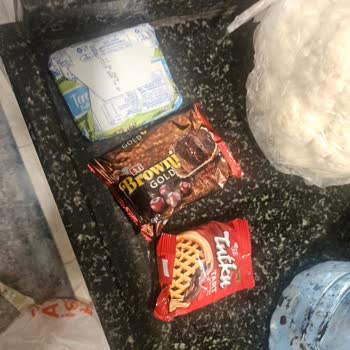 Migros Sanal Market’te Paketleme Ve Hijyen Sorunu: Patlayan Yoğurt Ve Çamurlu Su Bidonları