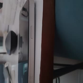 Apple Telefonumda Ani Kapanma Ve Ekran Bombesi Sorunu