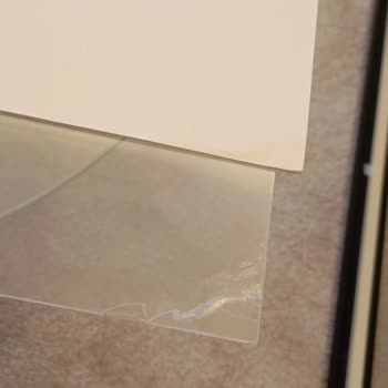 IKEA Kırık Çerçeveler ve Çürük Ahşap İçin Değişim veya İade Talebi