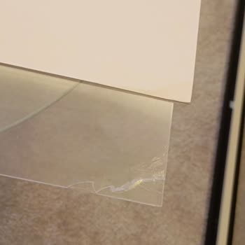 IKEA Kırık Çerçeveler ve Çürük Ahşap İçin Değişim veya İade Talebi