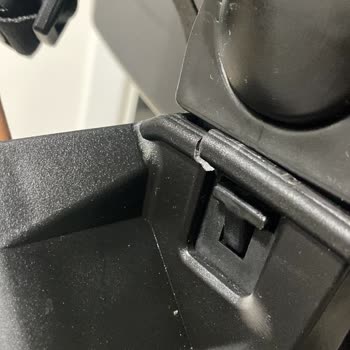 Ayhançocuk Kusurlu Bebek Arabasını Yalan Beyanla İade Almadı