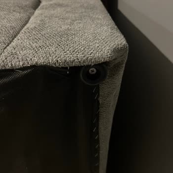 S Home Design Concept Molly XL Sağ Köşe Koltukta Üretim Hatası Ve Eksik Onarım!