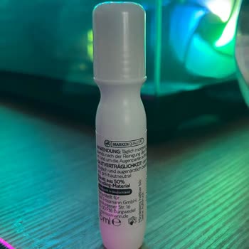 Isana Göz Altı Ürününde Alerjik Reaksiyon Ve Ciddi Rahatsızlık