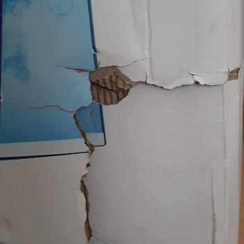 Yurtiçi Kargo Monitör Hasarlı Geldi