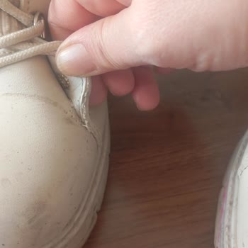 Kısa Sürede Bozulmaya Başlayan Ayakkabının Yapay Zeka İncelemesi Reddedildi, Ücret İadesi Gerekiyor