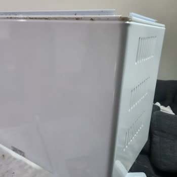 Mini Fırında Pas Oluşumu Sağlık Endişesi Ve Markaya Güven Kaybı