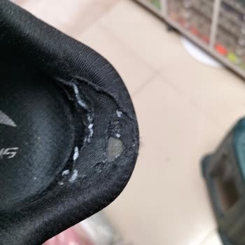 6000 TL’ye Aldığım Ortopedik Ayakkabının Tabanı 1 Ayda Yırtıldı