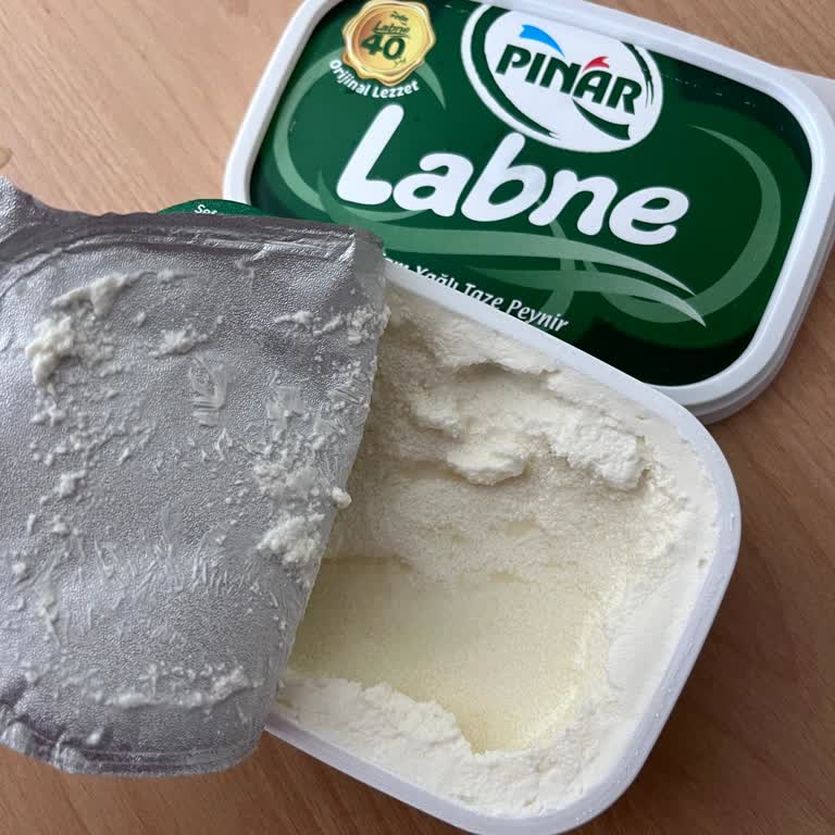 Migros’tan Aldığım Labne Peynirinin Bozuk Ve Sulu Olması