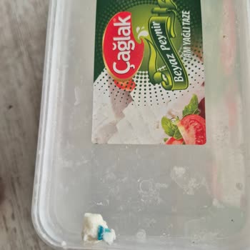 Çelikkayalar Market Beyaz Peynirde Plastik Parça Keşfi Ve Sağlık Riski