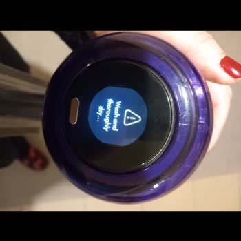 Dyson V12 Süpürgemde Tekrarlayan Filtre Uyarısı Ve Destek Eksikliği