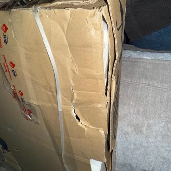 Aras Kargo Teslimatında Siemens Ocak Camı Kırıldı, Şikayetimize Cevap Gelmedi