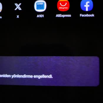 Samsung Telefon Ekranda Kumlanma Ve Parlak Sönük Alanlar Nedeniyle TAB S11 Değişim Talebi!