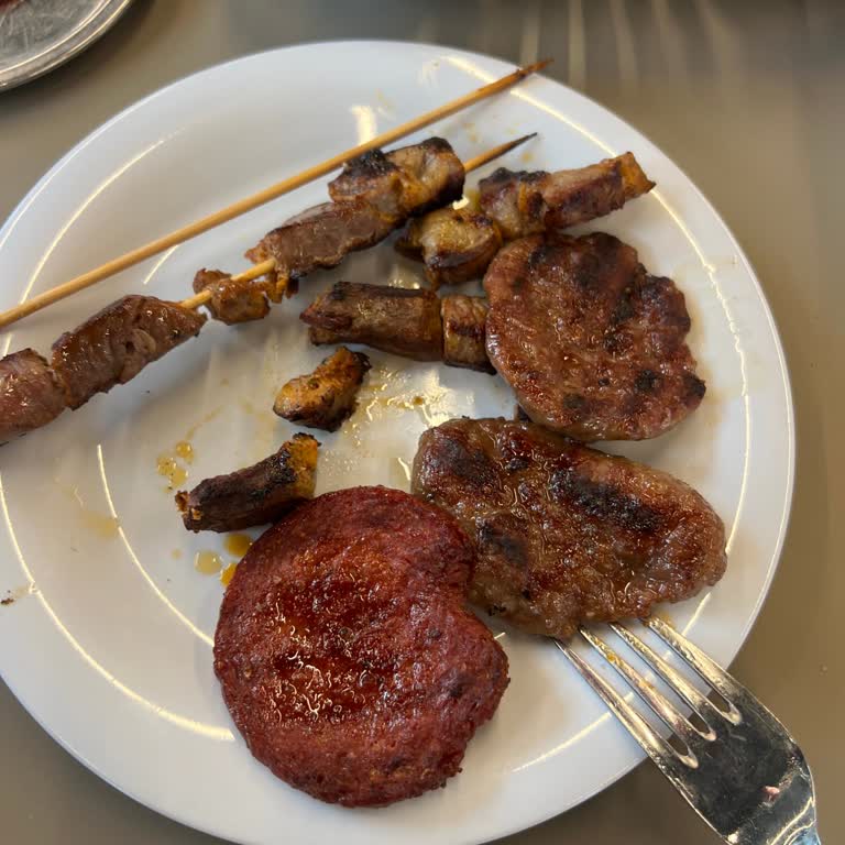 Köfteci Yusuf Sarayköy Şubesinde Karışık Izgara Eksik Ve Düşük Kalite