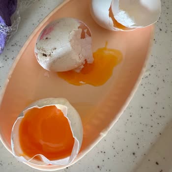 Bili Bili Marka Yumurtalarda Bozulma Ve Sağlık Riski