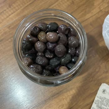 BİM Markette Zeytin Kavanozu Tadının Acı Olması Ve Yöneticinin İade Reddi