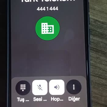 Müşteri Hizmetlerinde 52 Dakikalık Bekleme Ve Çözüm Yokluğu