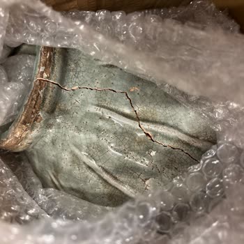 Kırık Vazo Teslim Edildi, Değişim Reddi Ve Fiyat Artışı