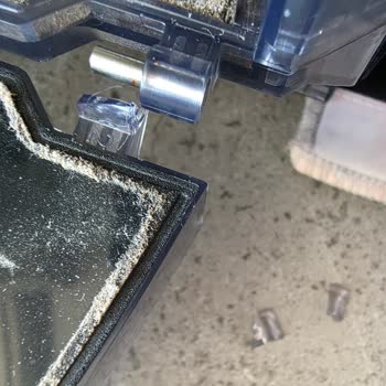 Garanti Kapsamındaki Robot Süpürge Kendi Kendine Bozuldu, Servis Ücretsiz Tamiri Reddetti