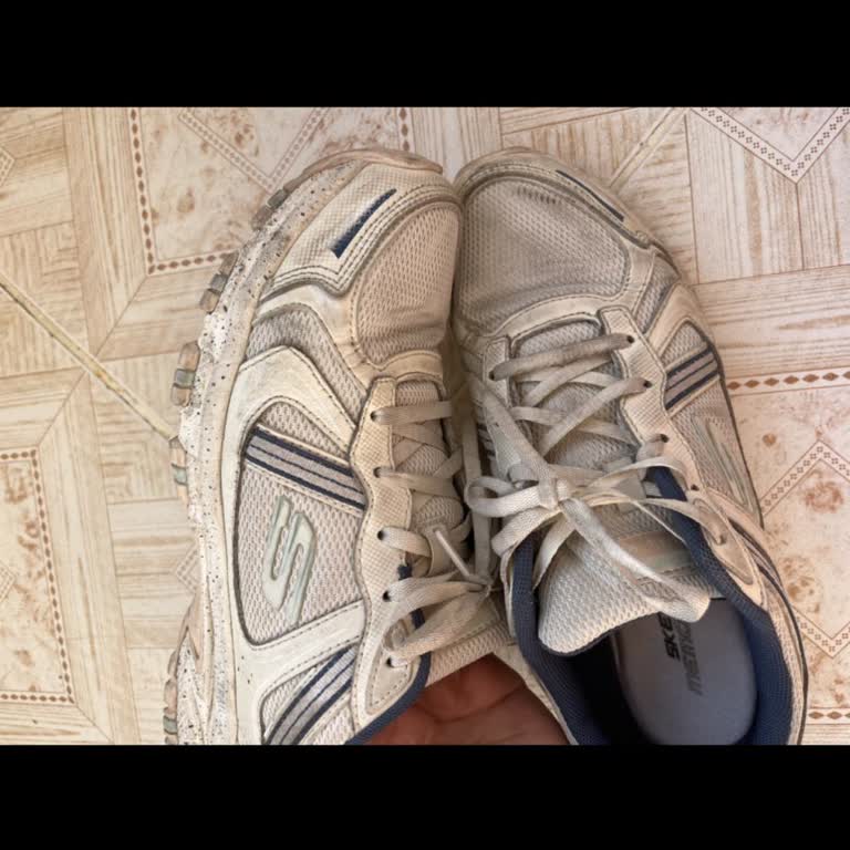 Temizlenemez Skechers Ayakkabısı İçin İade Talebi