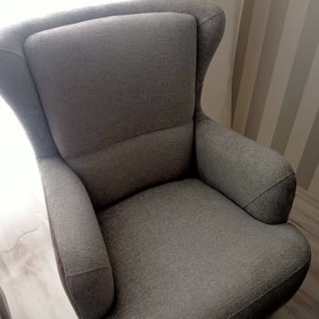 Koltuk Yayları Çıkmış Ve Çekmece Freni Eksik Çocuk Güvenliği İçin Acil Değişim Ve Montaj Talebi