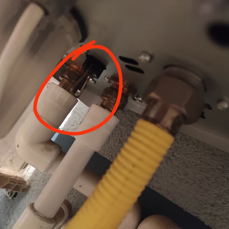 Daikin Kombi Vanası Sıkışması Ve Su Basınç Düşüklüğü Nedeniyle Gaz Kullanılamıyor