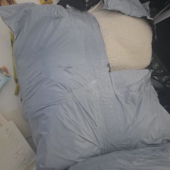 Yanlış Gönderilen Koltuk Örtüsü Ve Yanıtsız İletişim