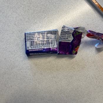 Mürekkep Bulaşmış Sakız Paketi Ve Çocuk Sağlığı Riski