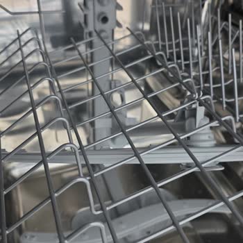 Franke Bulaşık Makinesinde Kırık Parça Ve Servis Gecikmesi