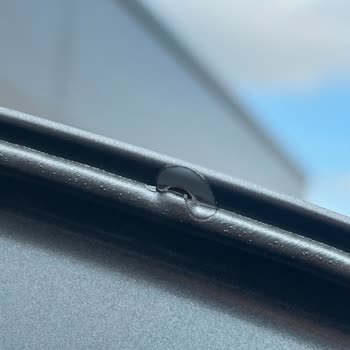 Yeni Opel Combo’da Kaput Boya Atması Ve Bayinin Çözüm Yetersizliği