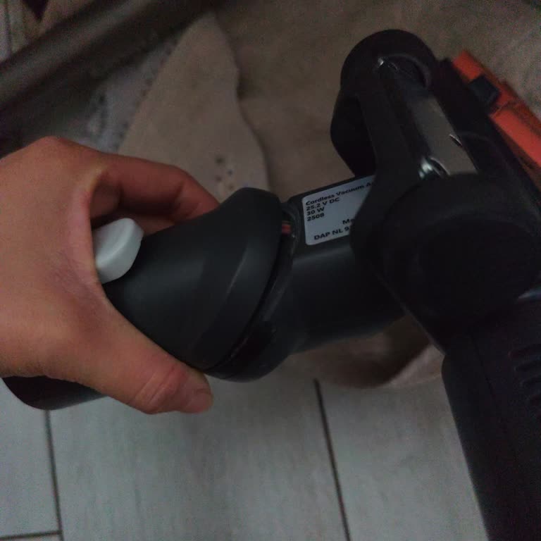 Philips Süpürge Bağlantı Parçası Kırıldı, Garanti Dışı İddia