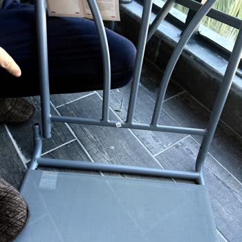 Kirli Ambalaj Ve Defolu Bahçe Takımı, Koçtaş'tan Acil Çözüm Talebi