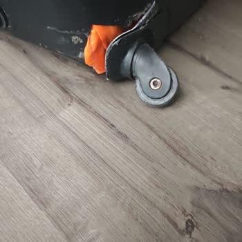 Bagaj Hasarı Ve Ajet’in Evrak Sorunları Nedeniyle Tazmin Talebimin Reddedilmesi