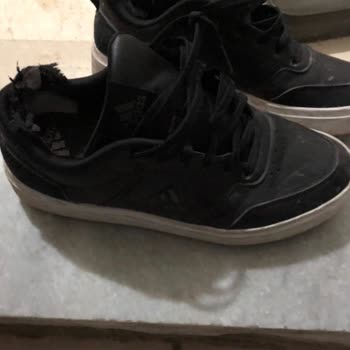 Adidas Ayakkabısının İki Ayda Yırtılması Ve İade Talebi Reddedildi