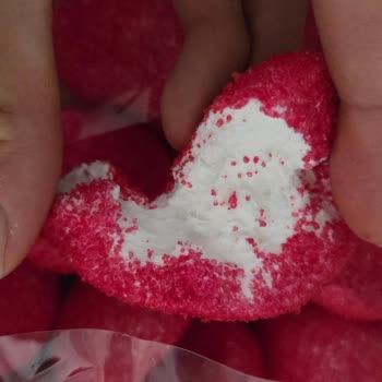 Haribo Chamallows Rubino Ürününün Renk Ve Tat Uyumsuzluğu Bozulmuşluk Şüphesi