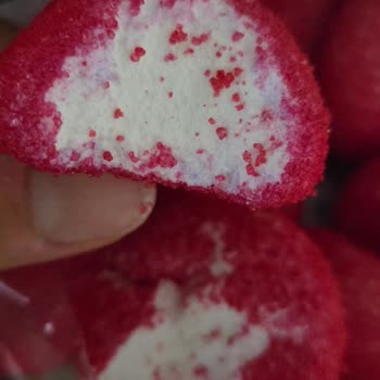 Haribo Chamallows Rubino Ürününün Renk Ve Tat Uyumsuzluğu Bozulmuşluk Şüphesi