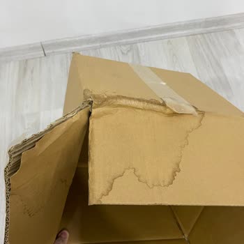 Siveno Ürün Paketlemesindeki Açık Kapaklar Ve Şiddetli Sızma