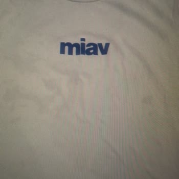 Arçelik Çamaşır Makinesinde Pas Ve Yağ Lekesi Sorunu: Çözüm Yok, Değişim Ve Tazminat Talebi